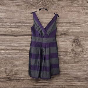 ⭐️Nine West Purple and Grey Midi Dress V-Neck Sleeveless With Pockets Size 6